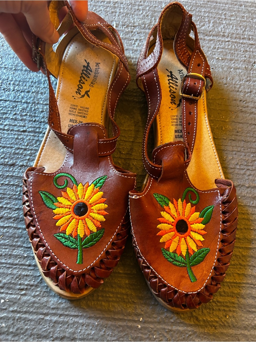Allison Brown Leather Huarache Sandals with Sunflower Embroidery size 9